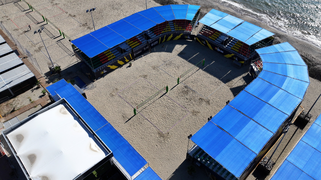 Alanya'da Ücretsiz Plaj Voleybolu Günleri Başlıyor