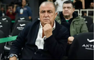 Fatih Terim Evinin Bahçesindeki Bayrakla Sosyal Medyayı Salladı