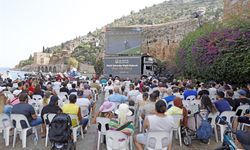 Alanya'da Dev Ekranda Toprak Razgatlıoğlu Rüzgarı Esti