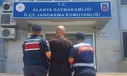 Interpol'ün Kırmızı Bültenle Aradığı Rus Uyruklu Kişi Alanya'da Yakalandı