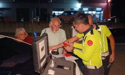 Kırmızı Işık İhlali Yapan İsviçreli Sürücü Yolu Savaş Alanına Çevirdi