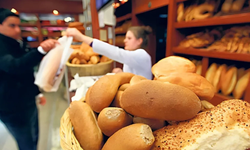 ALANYA’LILAR YENİ YILDA GÖZÜNÜ ZAMLARLA AÇTI! EKMEK 12,5 TL OLDU