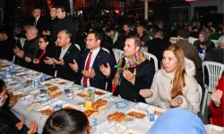 Balıkesir Büyükşehir'den Sındırgı'da 2 bin kişiye iftar