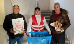 Edirne İpsala'da CHP'liler pide dağıttı