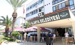Alanya’nın Tarihi Belediye Binasının Geleceği Halk Oylamasına Sunuluyor
