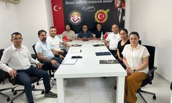 Alanya Aktif Gazeteciler Cemiyeti’nde Genel Kurul Sonrası Görev Dağılımı Yapıldı.