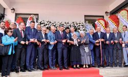 Alanya Emine Ahmet Uysal Teknoloji Lisesi Törenle Hizmete Açıldı