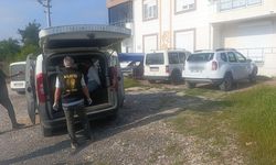 Camiye Gelen Eski Belediye Başkanına Büyük Şok: Bu Sefer Ayakkabı Değil, Otomobil Çalındı