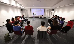 Denizli Büyükşehir ile gençler geleceğe koşuyor