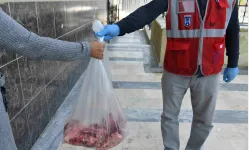 Ankara'da 3 tondan fazla et dağıtıldı