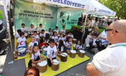 Efes Selçuk’ta çocuk müzisyenlerden 'çevre' ritmi