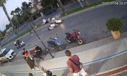 Antalya’nın Manavgat İlçesinde Korkunç Kaza Kamerada: 3'ü Turist 4 Kişi Yaralı