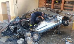 Alanya Belediyesi'ne Ait Çöp Kamyonu 2 Aracı Kâğıt Gibi Ezip Yangına Sebep Oldu