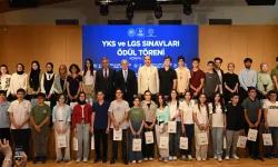 Konya’da gurur günü: YKS ve LGS şampiyonları ödüllendirildi