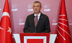Özel’den Şaşırtan Çıkış: “Seçimde Birinci Olamazsam Siyaseti Bırakırım”