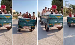 Antalya Demre’de Seyir Halindeki Traktörün Römorkunda Tehlikeli Serinlik