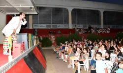 İzmir Çiğli’de yaz akşamları tiyatroyla şenleniyor