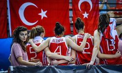 Milli Takımı’nın Eski Doktoru, Evinde Kolunda Serumla Cansız Bedeni Bulundu