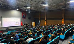 Alanya'da Öğrenciler Atık ve İklim Değişikliğiyle Mücadeleye Adım Attı