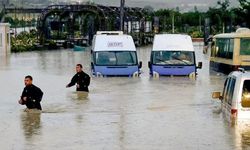 Ankara Yine Sele Teslim Oldu! Su Yarım Metreyi Aştı