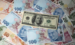 Türk Lirası Dolar Karşısında Erimeye Devam Ediyor