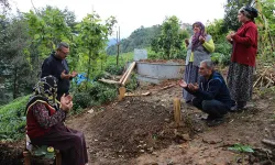 90’lık Kardeşleri Ölüm Bile Ayıramadı