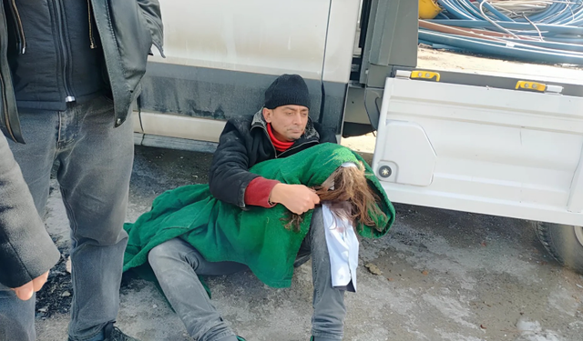 Kahramanmaraş’ta 2 Yıl Sonra Ortaya Çıkan Deprem Fotoğrafı Yürekleri Dağladı