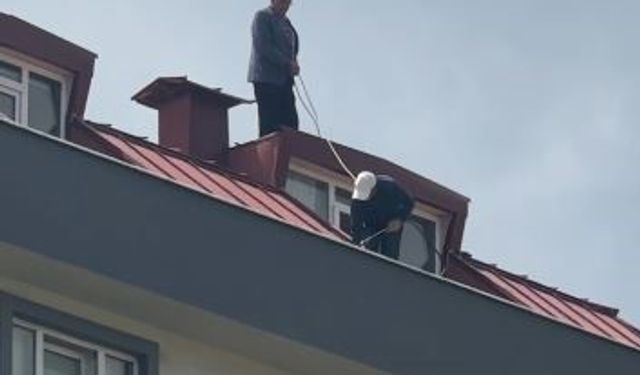 Türk Usulü İş Güvenliği Önlemi!  Görenler Cep Telefonuna Sarıldı