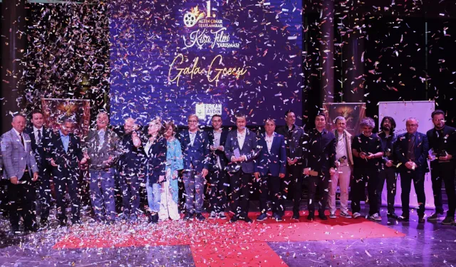 Bursa'da 'Altın Çınar Kısa Film Yarışması'nda ödüller sahiplerini buldu