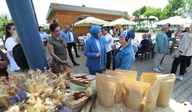 KEFEK üyeleri Efes Tarlası Yaşam Köyü’nü gezdi