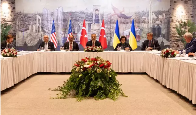 Türkiye-Abd-Ukrayna Heyetleri Arasındaki Görüşme Başladı