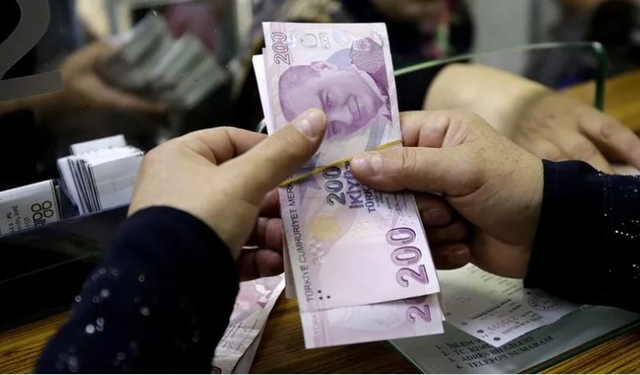 Kamu İşçilerine Yapılacak Ek Ödemelerin Tarihleri Belli Oldu
