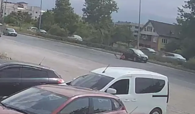 Düzce’de otomobil yayaya çarptı