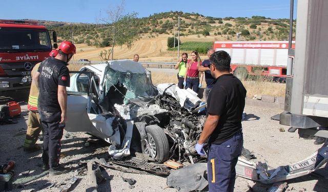 Feci Kaza Kamerada: Baba ve 3 Çocuğu Hayatını Kaybetti