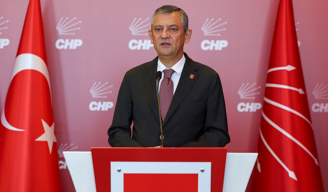 Özel’den Şaşırtan Çıkış: “Seçimde Birinci Olamazsam Siyaseti Bırakırım”