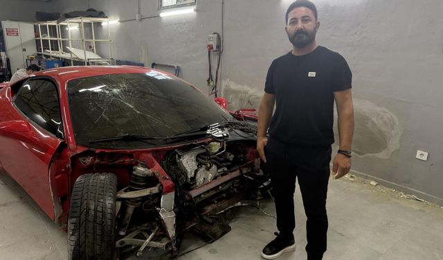 Müşterinin 17 Milyon Liralık Ferrari’si İle Kaza Yapan Usta Yaşananları Anlattı