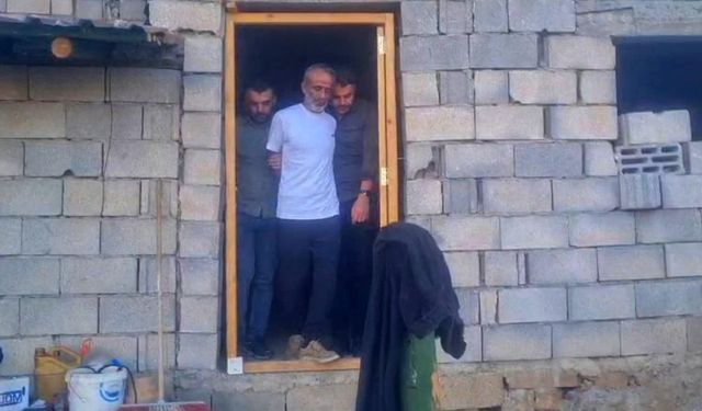 Hapis Cezasıyla Aranan Şahıs Yaylada Çobanlık Yaparken Yakalandı