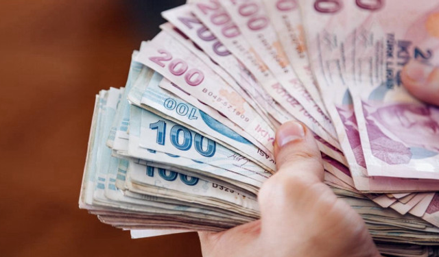 Memur Ve Emeklilerin Zam Heyecanı: Gözler Hakem Kurulu’nda