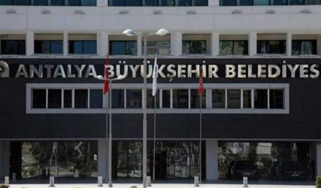 Antalya Büyükşehir'e Rüşvet Operasyonu: 20 Gözaltı Kararı