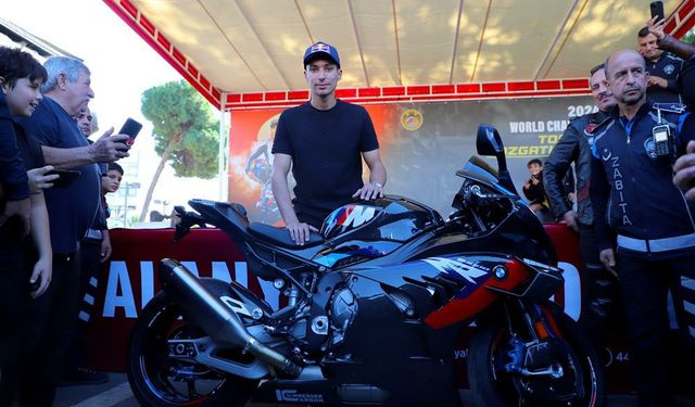 Dünya Superbike Şampiyonu Toprak Razgatlıoğlu Memleketi Alanya’ya Geliyor