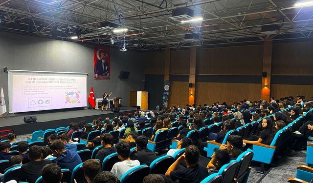 Alanya'da Öğrenciler Atık ve İklim Değişikliğiyle Mücadeleye Adım Attı