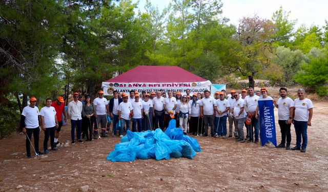 Alanya Kalesi'nde Erasmus Günlerinde Temizlik Mesajı