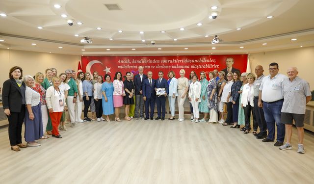 Alanya Yabancılar Meclisi Yeni Belediye Yönetimi İle İlk Toplantısını Yaptı