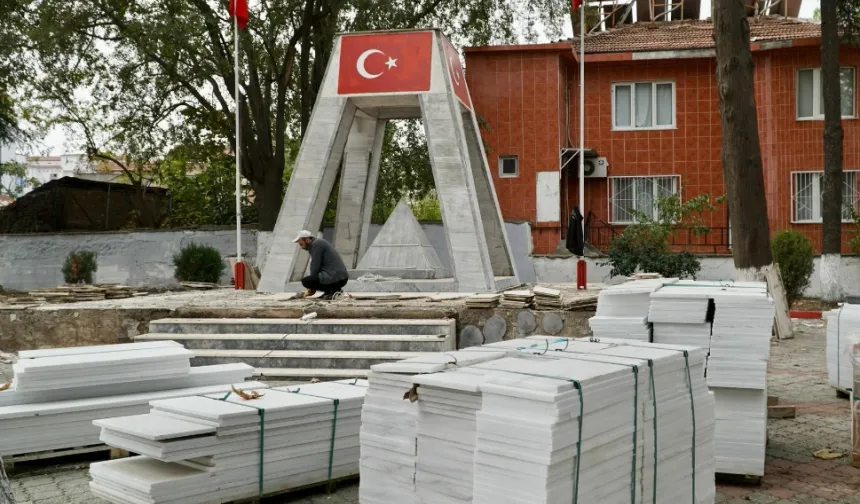 Mustafakemalpaşa'da şehitlik yenileniyor