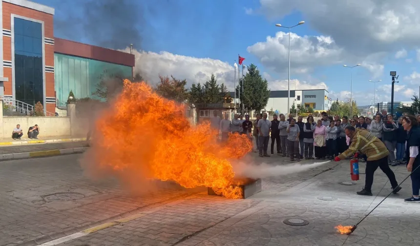 Kocaeli İtfaiyesi  'Acil Durum' eğitimi verdi