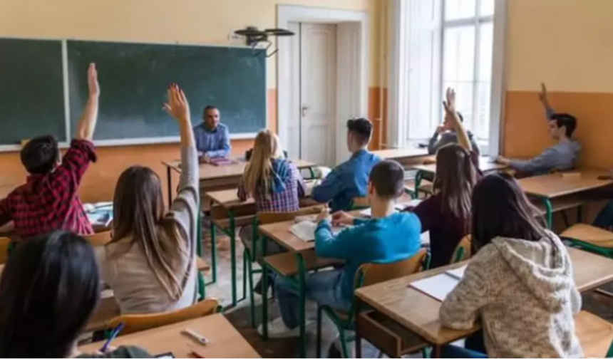 Liselere Yeni Ders Geldi, Not Verilmeyecek