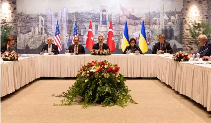 Türkiye-Abd-Ukrayna Heyetleri Arasındaki Görüşme Başladı