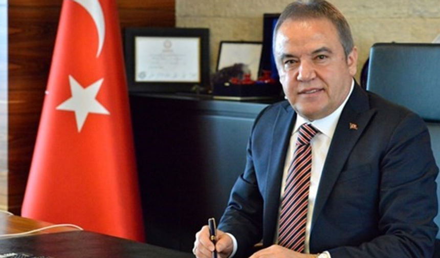 Antalya Büyükşehir Belediye Başkanı Muhittin Böcek Adliye Sevk Edildi