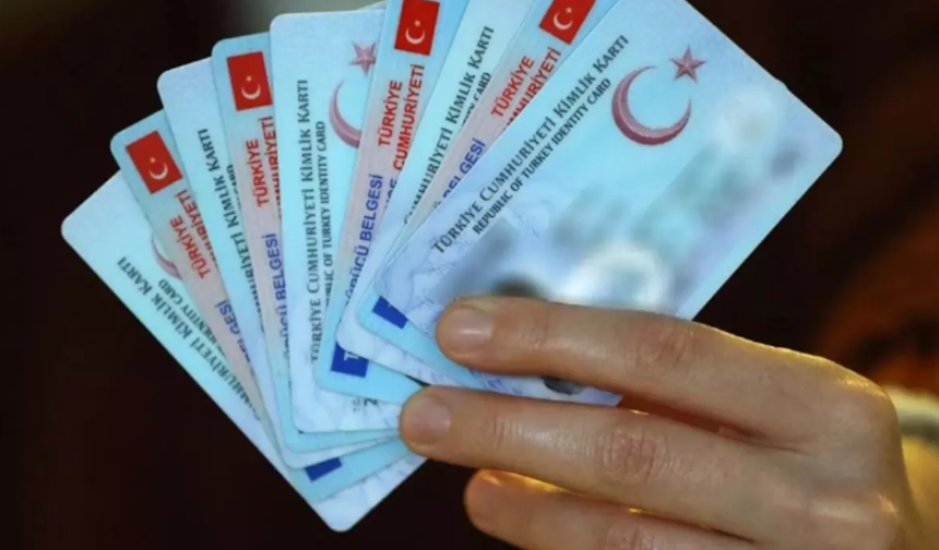 Ehliyet Yenilenmesi İçin Verilen Sürenin 31 Ekim 2025 Tarihine Uzatıldı