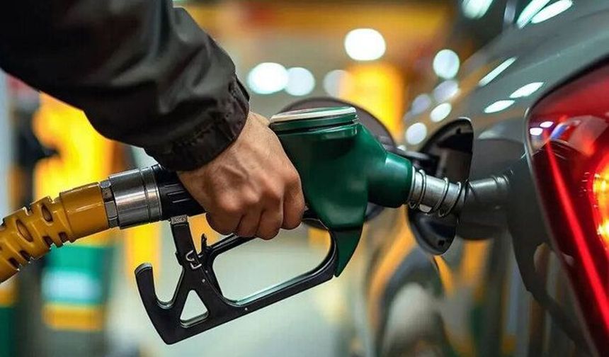 Araç Sahipleri Dikkat:  Motorine Bir Zam Daha Geliyor